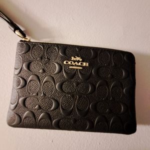 COACH, NWOT, Women's Wristlet, Color Black